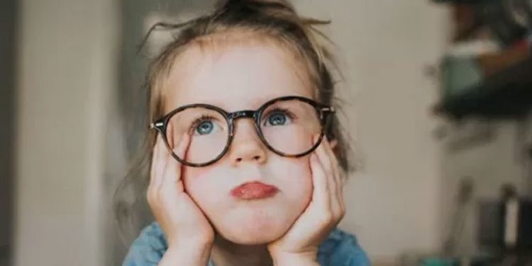 Ders sırasında hayallere dalmak çocuklarda öğrenmeyi olumsuz etkiliyor