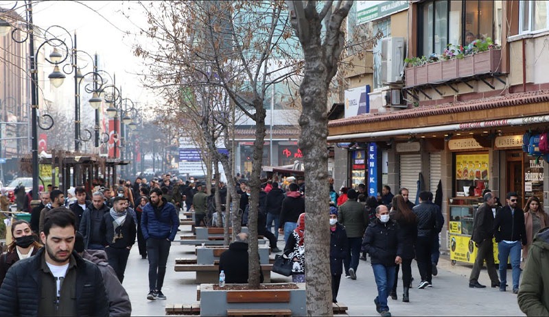 Diyarbakırlılardan operasyon tepkisi: Zamanında böyle operasyonlar çok gördük, sonuç alamazlar