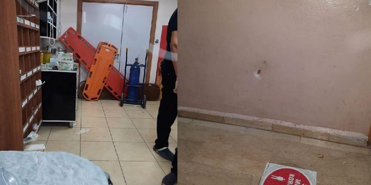 Diyarbakır'da ölen hastanın yakınları saldırdı, polisin tabancası ateş aldı