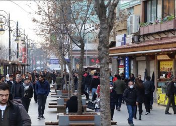 Diyarbakırlılardan operasyon tepkisi: Zamanında böyle operasyonlar çok gördük, sonuç alamazlar