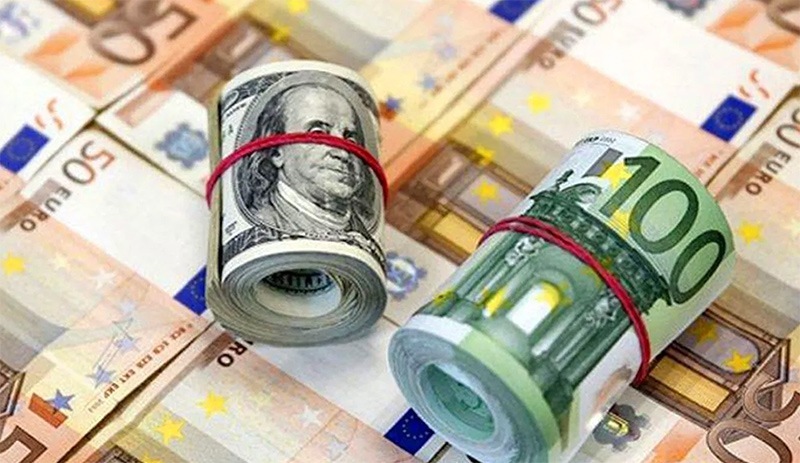 Dolar 14,86, euro 15.64 TL’den haftayı kapattı