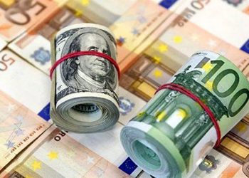 Dolar 14,86, euro 15.64 TL’den haftayı kapattı