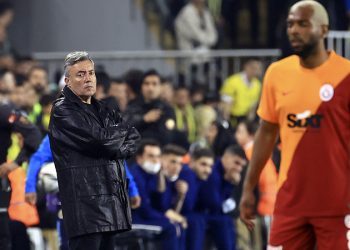 Domenec Torrent: Fenerbahçe değişik ve komik bir gol attı; şans eseri bile diyebiliriz