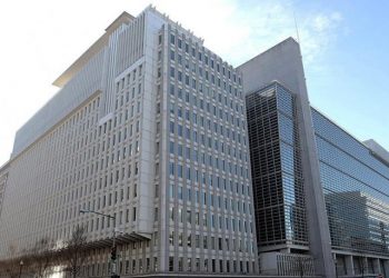 Dünya Bankası, küresel büyüme tahminini düşürdü