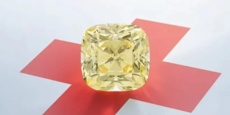 Dünyanın en büyük elmaslarından biri satışa çıkıyor