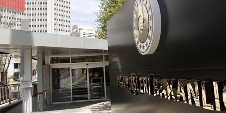 Dışişleri Bakanlığı: 7 Filistinlinin ölümüne sebebiyet verilmesini ve Mescid-i Aksa'da yaralanmalara yol açılmasını şiddetle kınıyoruz