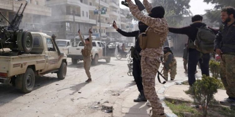 Efrin’de Türkiye destekli gruplar yine çatıştı: İki ölü, üç yaralı