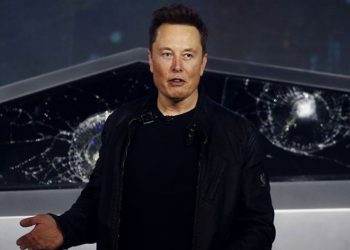 Elon Musk: Coca-Cola'yı içine yeniden kokain koymak için satın almak istiyorum