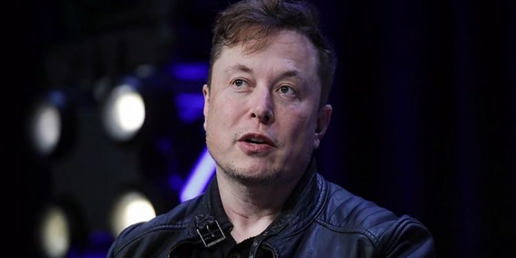 Elon Musk: Twitter'ı satın alırsam yönetim kurulu üyeleri maaş almayacak