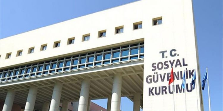 Emekli gurbetçiler risk altında: Zarar eden SGK gözünü gurbetçinin maaşına dikti