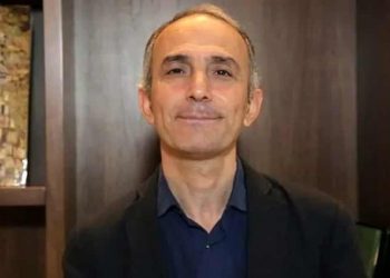 Emin Çapa Halk TV'ye geri döndü