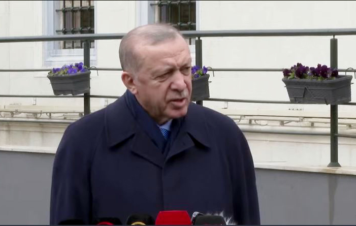 Erdoğan: Huzurlu bir ortam sağlanınca, sığınmacılar gönüllü olarak dönecektir