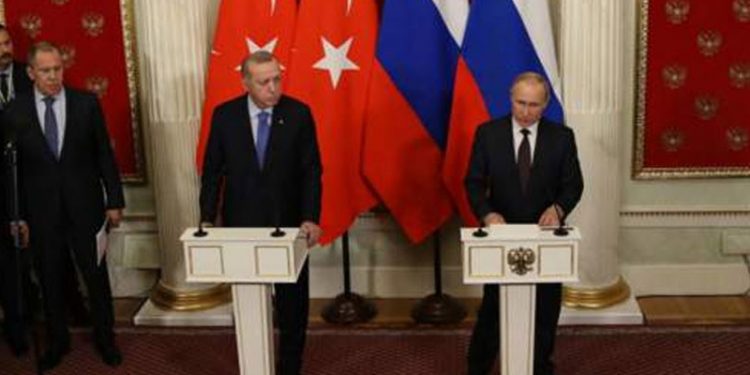 Erdoğan, Putin ile telefonda görüştü