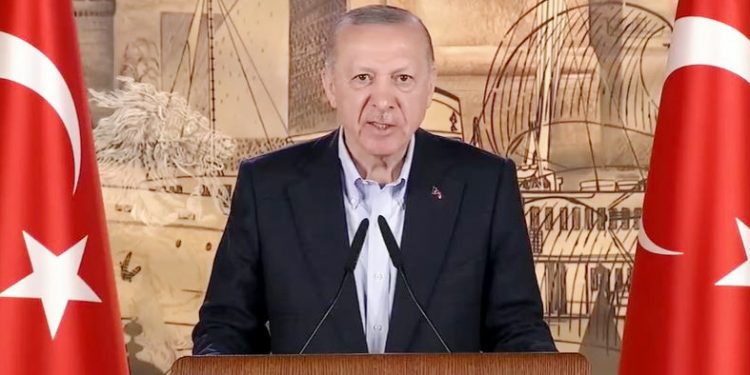 Erdoğan, fahiş fiyatlardan muhalefeti sorumlu tuttu: Felaket tellallığı yapıyorlar
