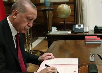 Erdoğan’ın görevden alma ve atama kararları Resmî Gazete’de