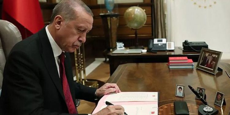 Erdoğan’ın görevden alma ve atama kararları Resmî Gazete’de