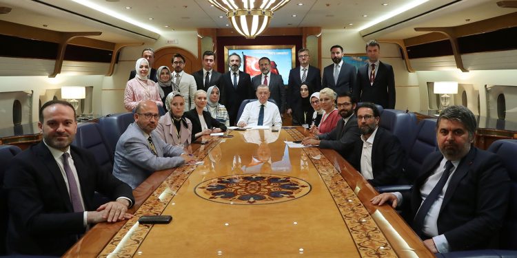 Erdoğan’ın ‘dost kazanma’ gündemi: ‘Aziz kardeşim Kral Selman’dan sonra sırada Sisi var