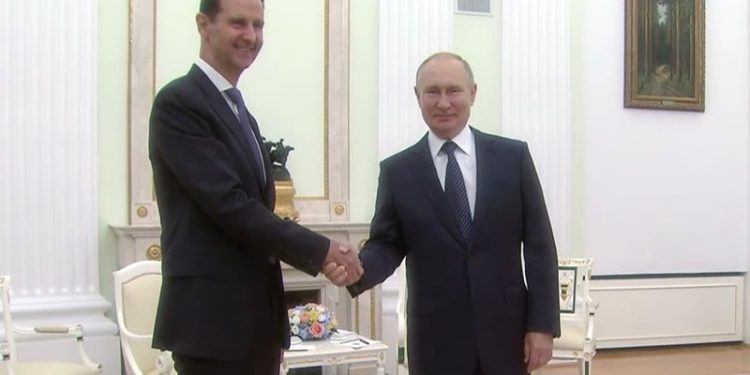 Esad'dan Putin'e teşekkür: Yüzlerce Suriyeli asker Ukrayna yolunda, binlercesi sırada