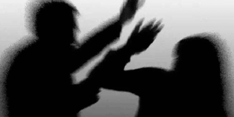 Eski Ülkü Ocakları Başkanı’ndan kadına şiddet: Duvara çarptı, bayıltana kadar dövdü, serbest kaldı