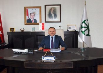 Fahiş zam yapılan şeker sektörünün başında ilahiyat mezunu isim var: Yöneticiler çift maaş alıyor