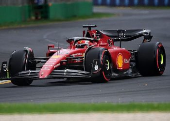Formula 1 Avustralya GP'sinde zafer Charles Leclerc'in