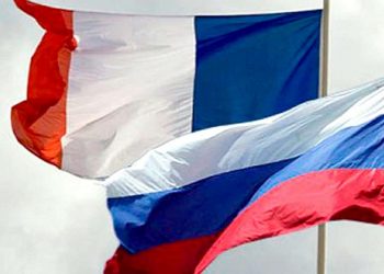 Fransa’dan 6 Rus diplomatı için sınır dışı kararı