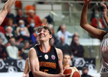 Galatasaray Eurocup'ta finali son anda kaçırdı