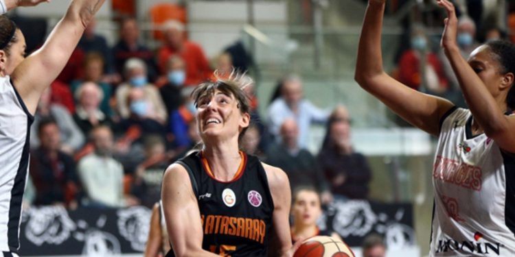 Galatasaray Eurocup'ta finali son anda kaçırdı