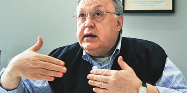 Gazeteci Tufan Türenç hayatını kaybetti