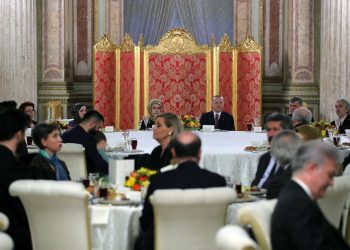 Gezici: Halk, Erdoğan’ın gerçek sorunları yok saydığını düşünüyor