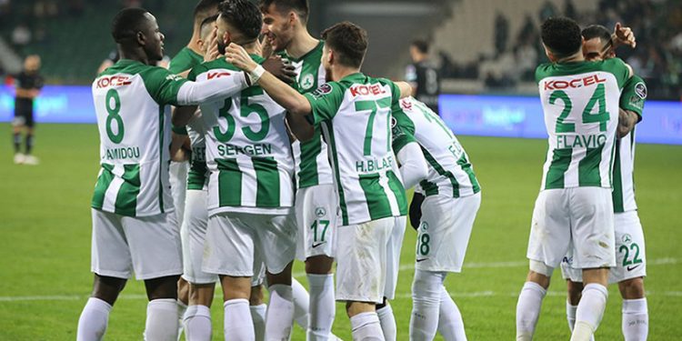 Giresunspor kazandı, ligde kalmayı garantiledi