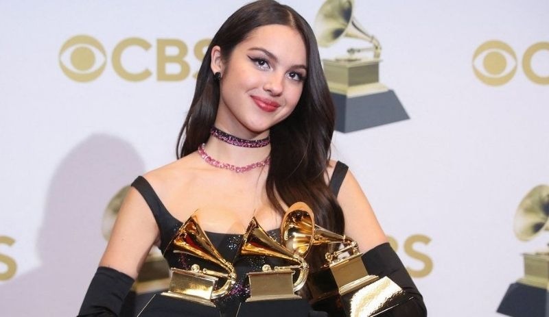 Grammy'nin kazananları belli oldu: Olivia Rodrigo'ya üç dalda ödül