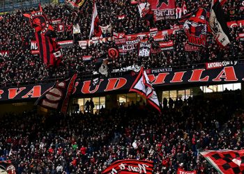 Görüşmelere başlandı; İtalyan devi Milan el değiştiriyor