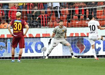 Göztepe, Süper Lig'e 6. kez veda etti