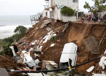 Güney Afrika’da heyelan faciası: En az 45 ölü