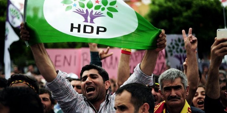 HDP'den sınır ötesi operasyona tepki: Bu savaş iktidarın ömrünü uzatma savaşıdır
