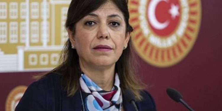 HDP'li Beştaş: Açlık, yoksulluk, işsizliğin üzerini örtmek için savaş politikasını devreye sokuyorlar
