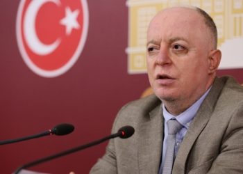 HDP'li Piroğlu: İktidarın toplumsal desteği dipte, se&ccedil;im s&uuml;reci huzurlu ge&ccedil;meyecek