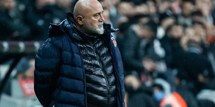 Hikmet Karaman: Kayserispor'un küme düşme gibi bir korkusu yok