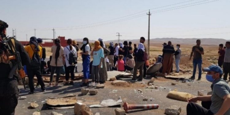 Irak ordusundan Şengal'e askeri sevkiyat