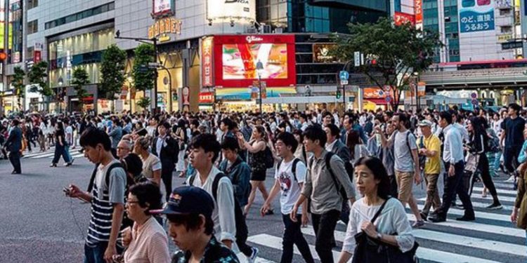 Japonya, yükselen fiyatlara karşı vatandaşlarına 48 milyar dolar dağıtacak