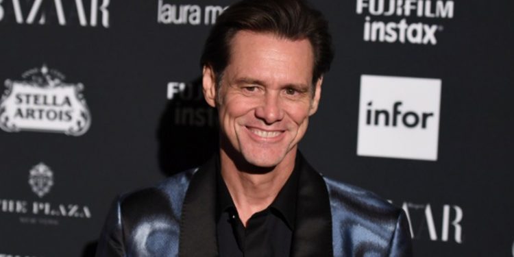 Jim Carrey oyunculuğu bırakmayı düşündüğünü açıkladı