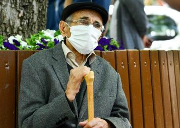 Kapalı mekânlarda maske zorunluluğu kalktı