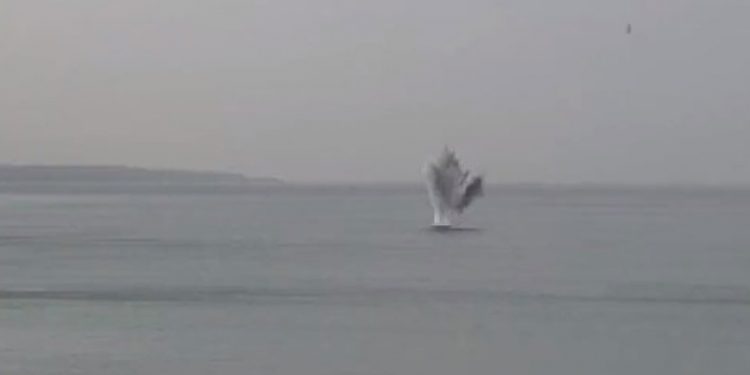 Karadeniz mayın tarlasına döndü: 3.sünü SAS timleri imha etti