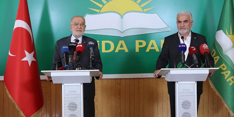 Karamollaoğlu HÜDA-PAR'ı ziyaret etti: Fikir alışverişinde bulunduk