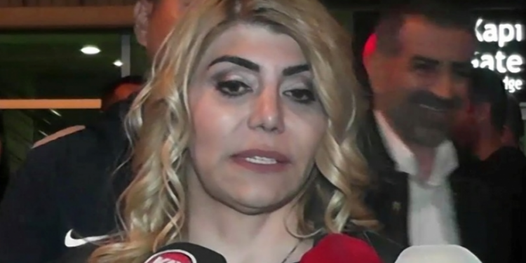 Kayserispor Başkanı Berna Gözbaşı: Bu yasa çerçevesinde yönetici bulamayız