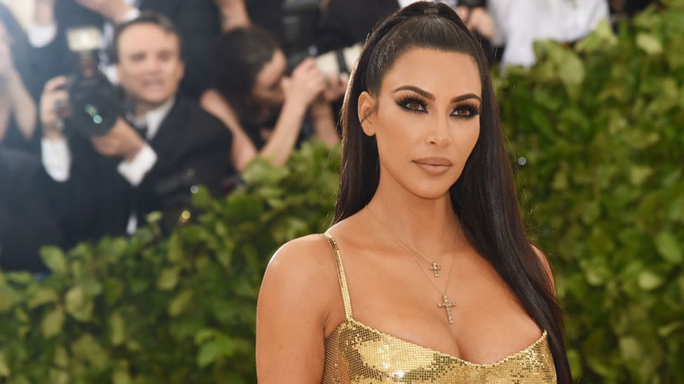 Kim Kardashian, programındaki seks kasediyle ilgili diyaloğun kurgu olduğunu reddetti