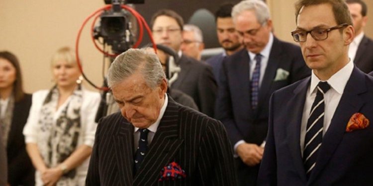 Koç’ta eş başkanlık dönemi mi başladı?