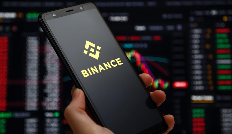 Kripto para borsası Binance'tan Putin'in kurmaylarına akraba darbesi