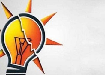 Kulis: Son dönemde AKP içindeki 'güç savaşı' troller üzerinden yürütülüyor